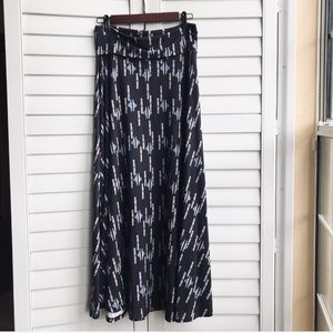 Foldover Waistband Maxi Skirt